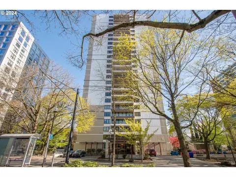 255 SW Harrison St #21F, Portland, OR 97201