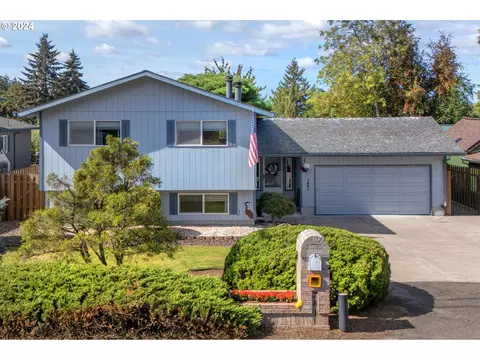 7831 SE 105th Ave, Portland, OR 97266