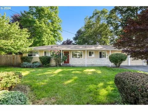 18500 SE Addie St, Milwaukie, OR 97267