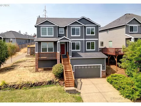 403 Golden Eagle St, Salem, OR 97304