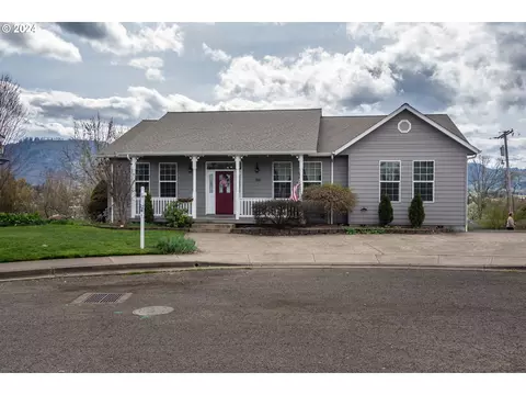 166 NW Mellor Loop, Winston, OR 97496 photo 1