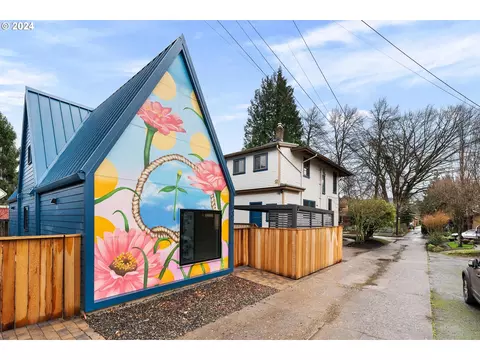 3603 SE Washington St, Portland, OR 97214