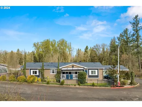 17968 S Madeline Dr, Oregon City, OR 97045