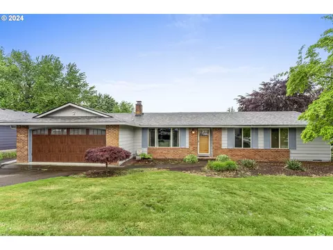 111 NE Paloma Ave, Gresham, OR 97030