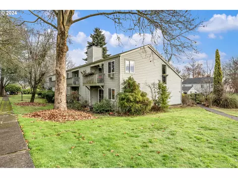 5170 NW Neakahnie Ave #7, Portland, OR 97229