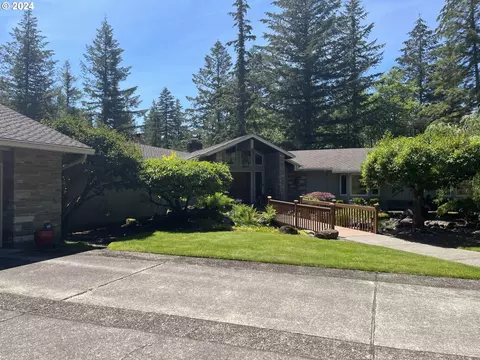 42700 SE Marmot Rd, Sandy, OR 97055 photo 1