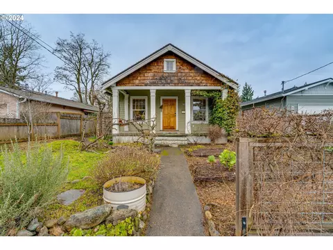 6609 SE Tolman St, Portland, OR 97206
