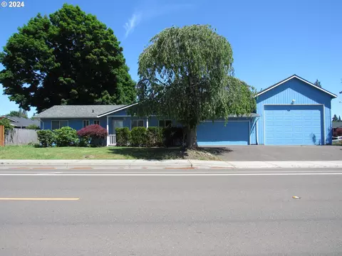 3575 SE Cedar St, Hillsboro, OR 97123