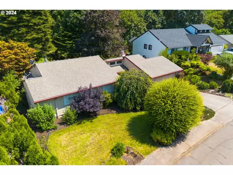 3670 Lachs Ct, Salem, OR 97302