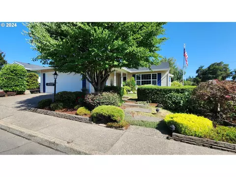 9105 SW Summerfield Ct, Tigard, OR 97224