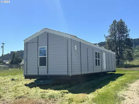 1646 W Duke, Sutherlin, OR 97479