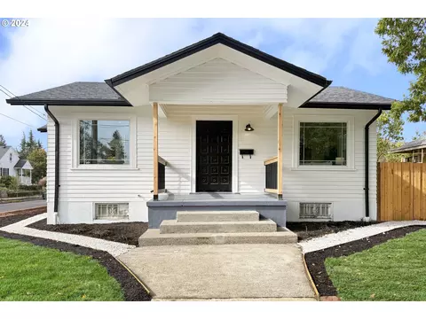 5805 NE 11th Ave, Portland, OR 97211