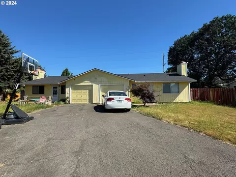 2770 N Davis Ct, Cornelius, OR 97113