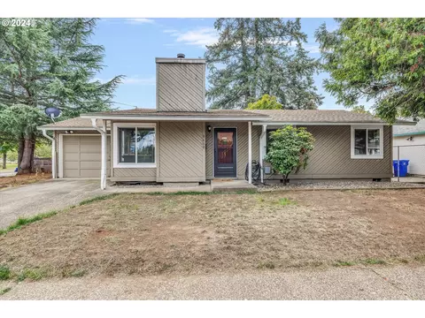8630 SE Glenwood St, Portland, OR 97266
