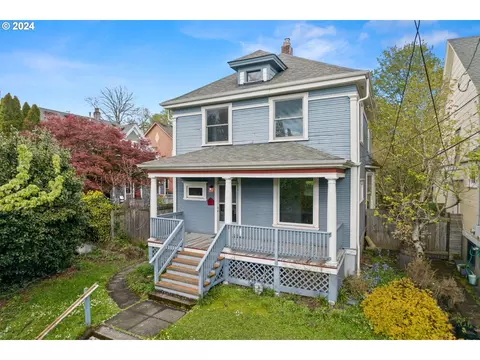 1419 SE Oak St, Portland, OR 97214