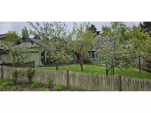 1331 Eastpine Ln, Gearhart, OR 97138