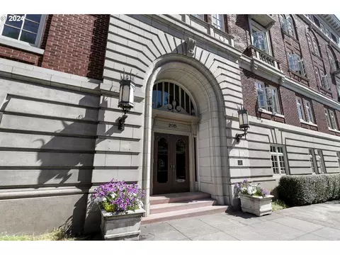 2015 NW Flanders St #213, Portland, OR 97209