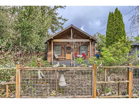 7603 SE Henry Pl, Portland, OR 97206