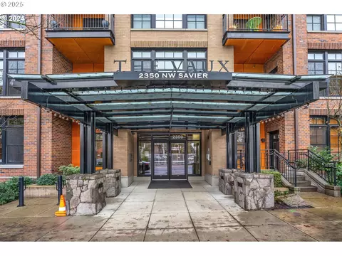 2350 NW Savier St #118, Portland, OR 97210