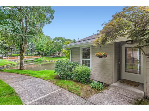 13775 SW Scholls Ferry Rd #1, Beaverton, OR 97008