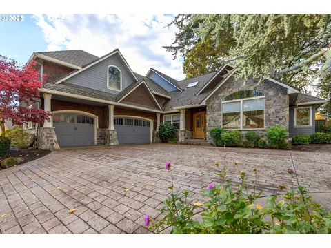 1113 SW Courtney Laine Dr, Mcminnville, OR 97128