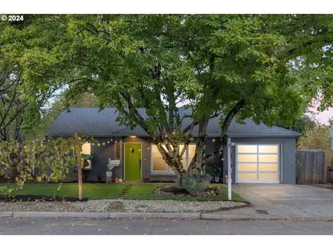 6309 SE Tibbetts St, Portland, OR 97206