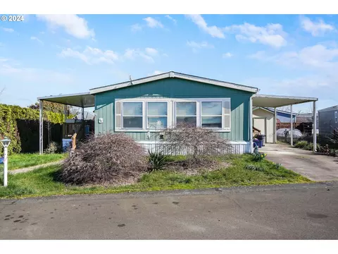 32483 Oakville Rd #64, Albany, OR 97321