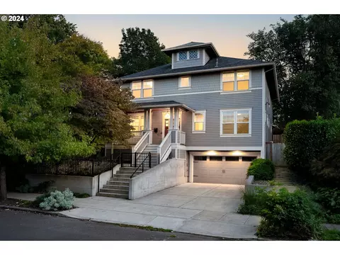 3926 SE Clinton St, Portland, OR 97202