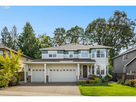 166 NW Camp Ireland St, Hillsboro, OR 97124