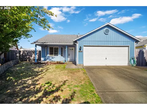 8916 NE 134th Ct, Vancouver, WA 98682