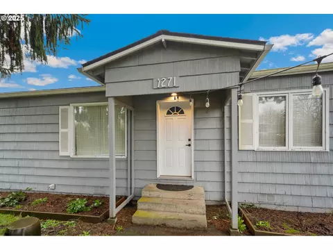 1271 NE 17th Ave, Hillsboro, OR 97124