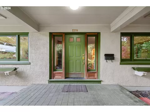 441 SE 35th Ave, Portland, OR 97214