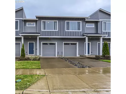1304 S Quartz Dr, Cornelius, OR 97113