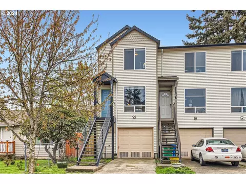 11838 SE Liebe St, Portland, OR 97266