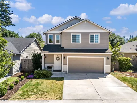 11903 NE 102nd St, Vancouver, WA 98682