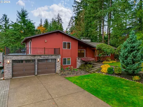 2785 SW Scenic Dr, Portland, OR 97225