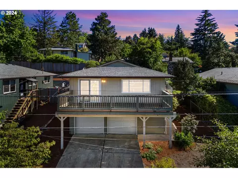 1816 SW Miles St, Portland, OR 97219