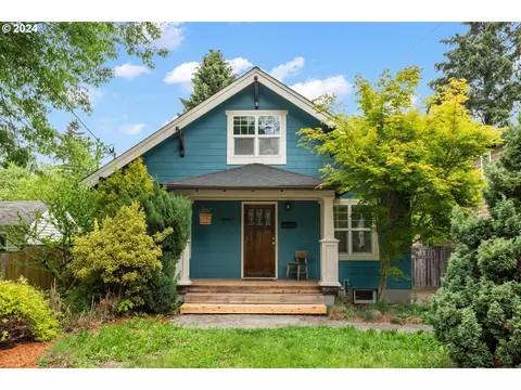 8607 SE Brooklyn St, Portland, OR 97266