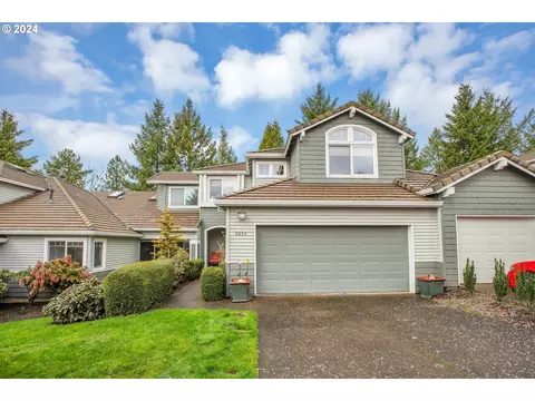 9835 NW Silver Ridge Loop, Portland, OR 97229