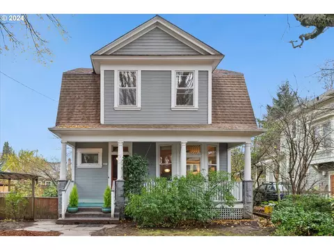 2213 NE 10th Ave, Portland, OR 97212