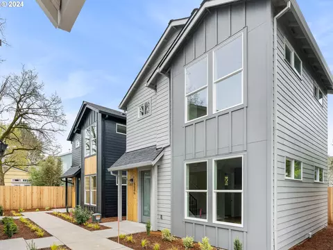 5508 SE Rural St, Portland, OR 97206
