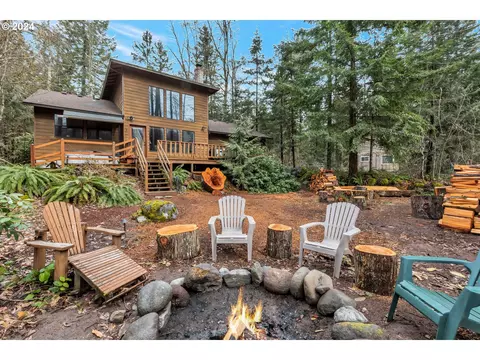 64836 E Sandy River Ln, Rhododendron, OR 97049 photo 1