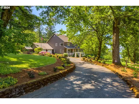 19100 NE Finnigan Hill Rd, Newberg, OR 97132