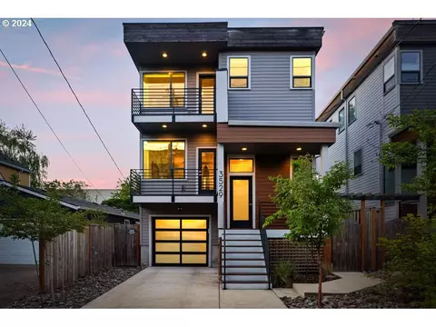 3529 SE Yamhill St, Portland, OR 97214