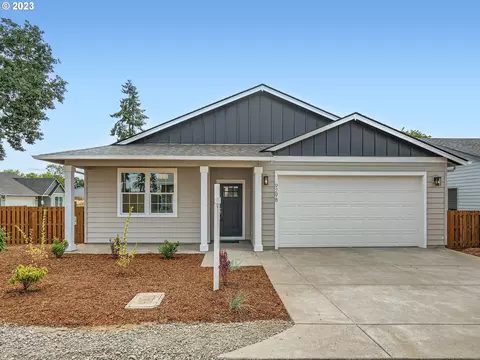 9298 Glory Ct, Salem, OR 97305