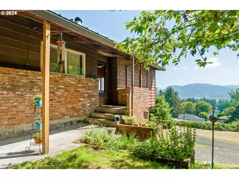 35990 13th St, Nehalem, OR 97131