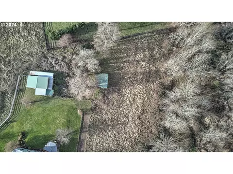 View/Area - 26402 SE 5th St, Camas, WA 98607 photo 8 of 9