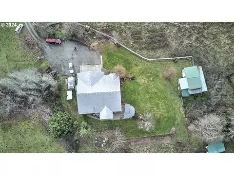 View/Area - 26402 SE 5th St, Camas, WA 98607 photo 3 of 9