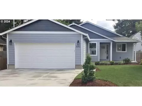 640 Kingwood Ave NW, Salem, OR 97304