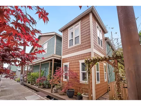 2630 N Hayden Island Dr #50, Portland, OR 97217
